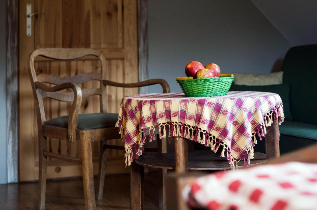 Przystanek Lasowka Bed & Breakfast Dış mekan fotoğraf